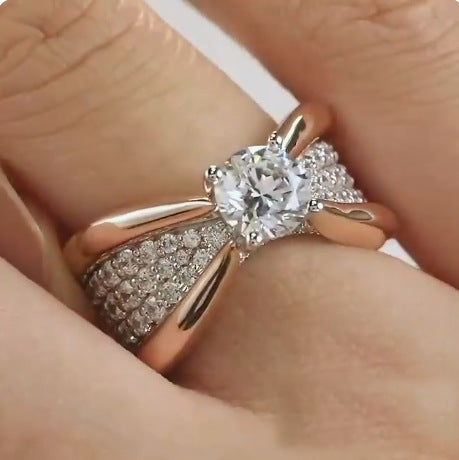 Micro-inlaid Rose Golden Ring